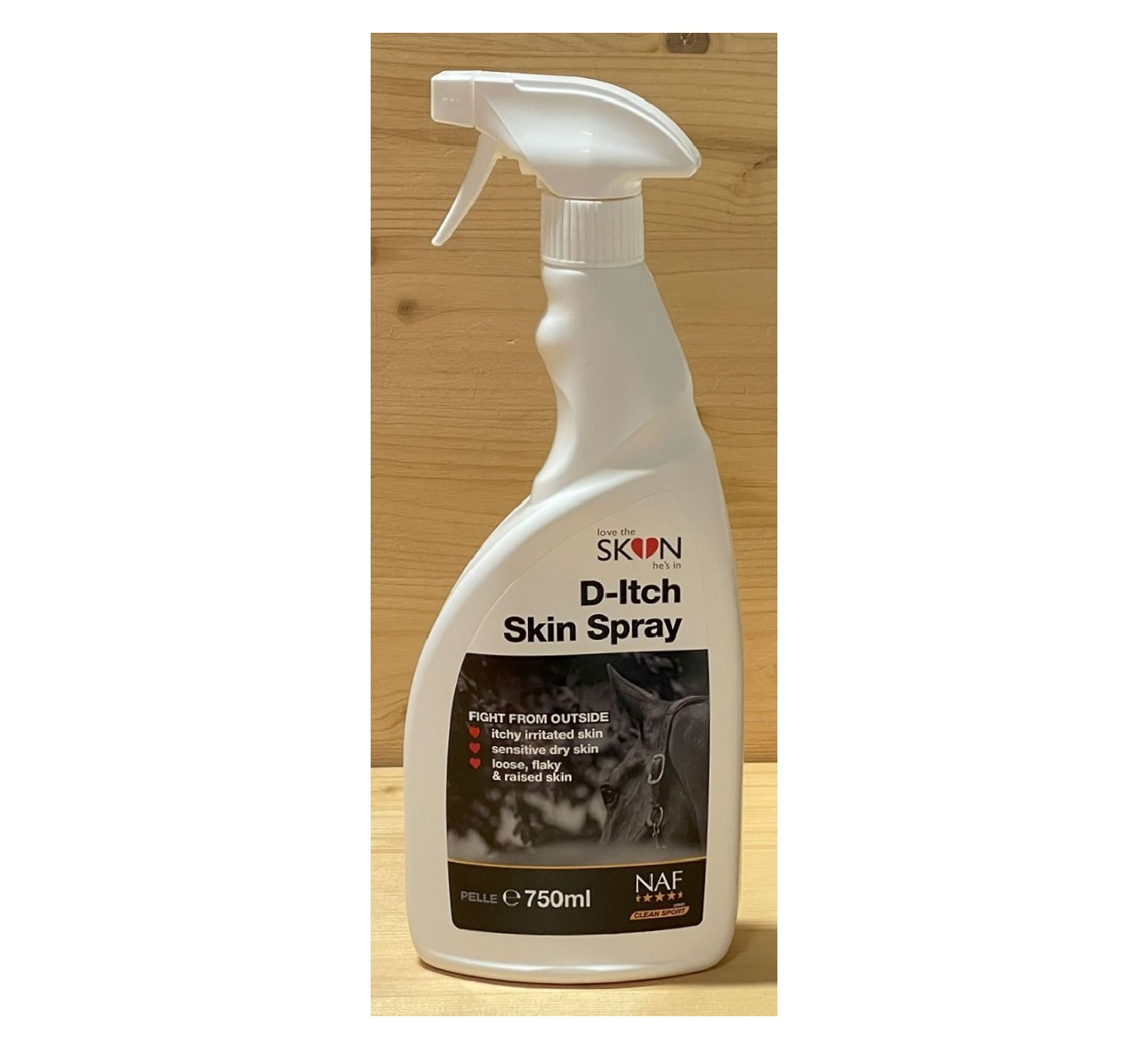 NAF - D-Itch Skin Spray 750ml | Horse Care - Buy Online SPR Centre UK