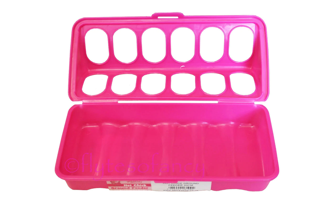 Hot Chick Ground Feeder for Poultry & Pigeons 30cm - Buy Online SPR Centre UK