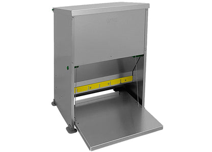 Alma Basica - Poultry Treadle Feeders - Buy Online SPR Centre UK