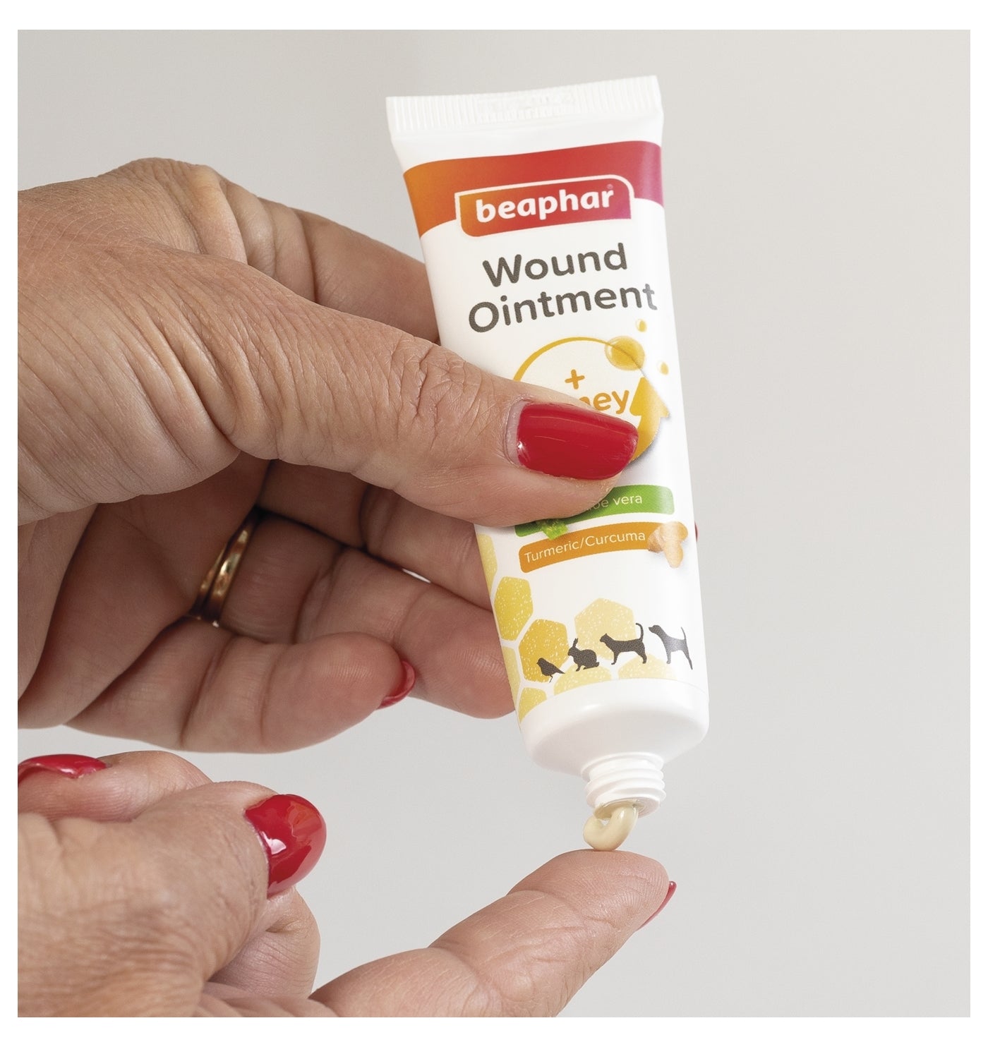 Beaphar - Wound Ointment 30ml - Buy Online SPR Centre UK