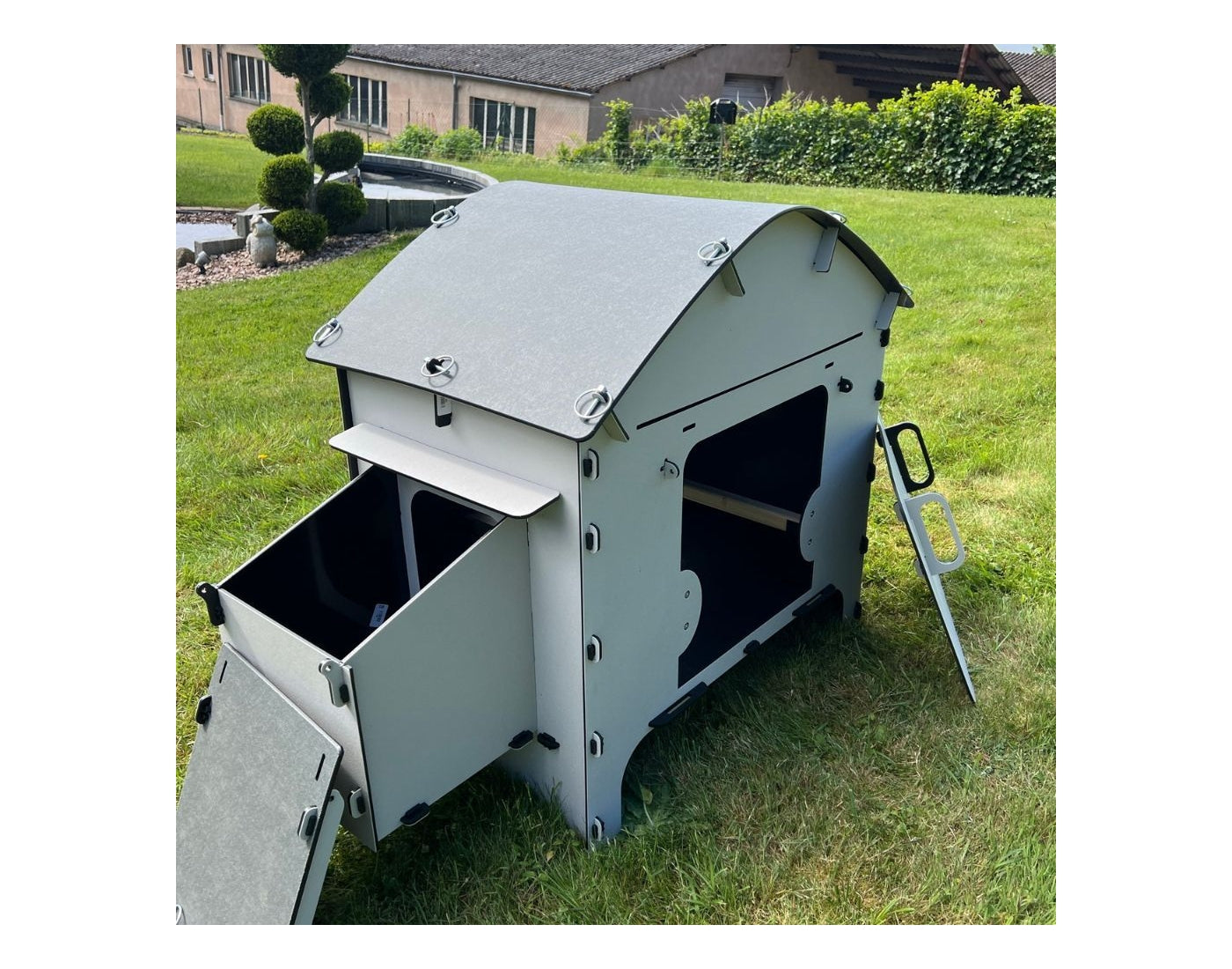 Chick'A - Harmony Chicken Coop - Suitable for 4 Chickens - Buy Online SPR Centre UK