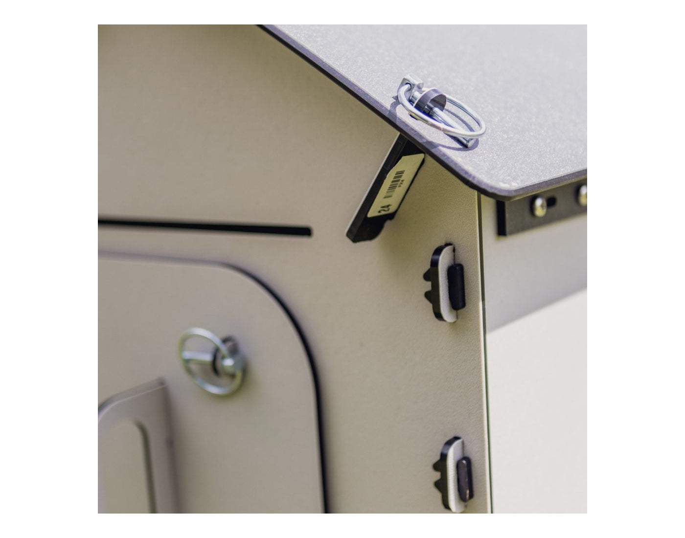 Chick'A - Harmony Chicken Coop - Suitable for 6 Chickens - Buy Online SPR Centre UK