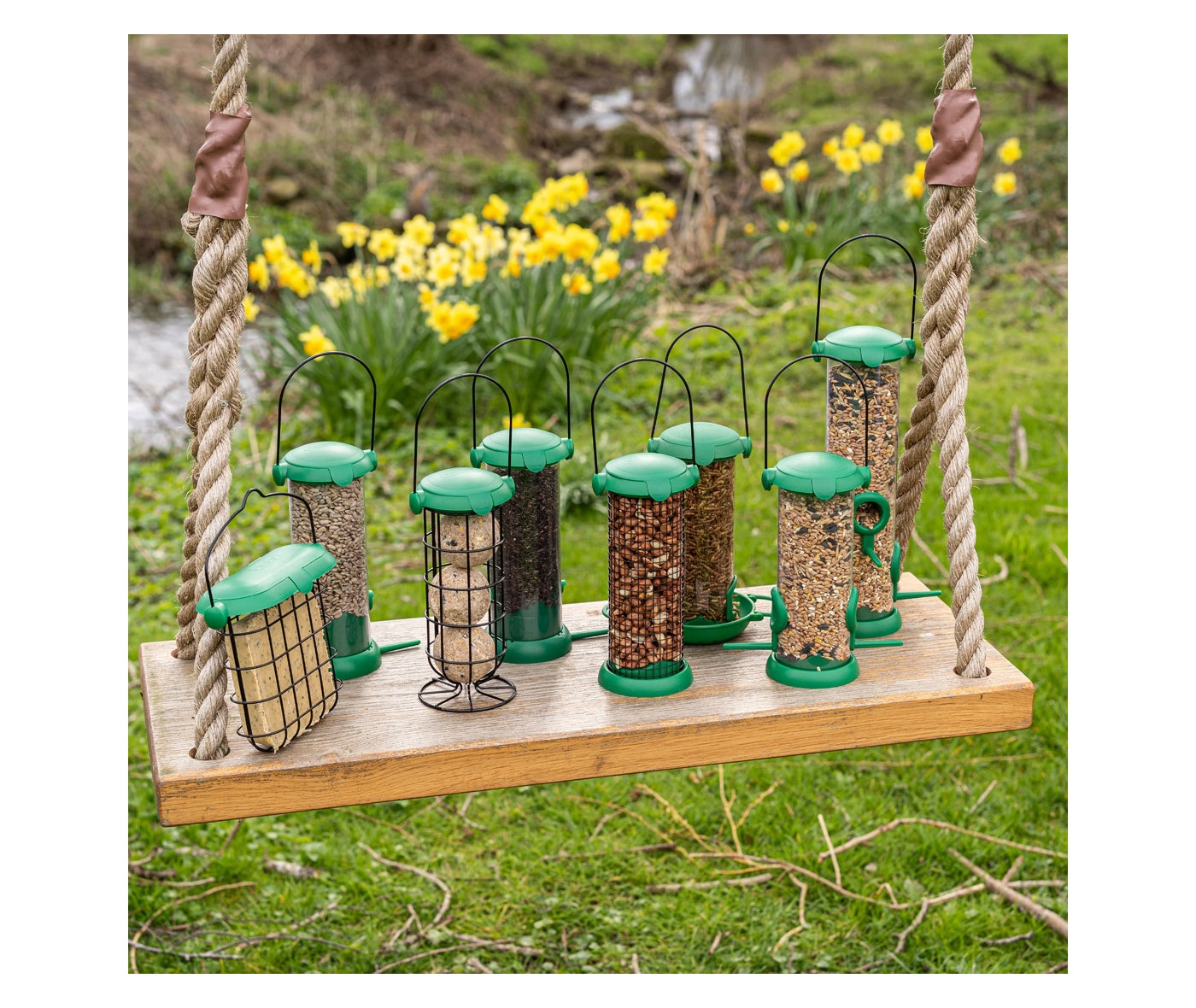 Gardman - Flip Top Peanut Feeder (Small) | Wild Bird Feeder - Buy Online SPR Centre UK