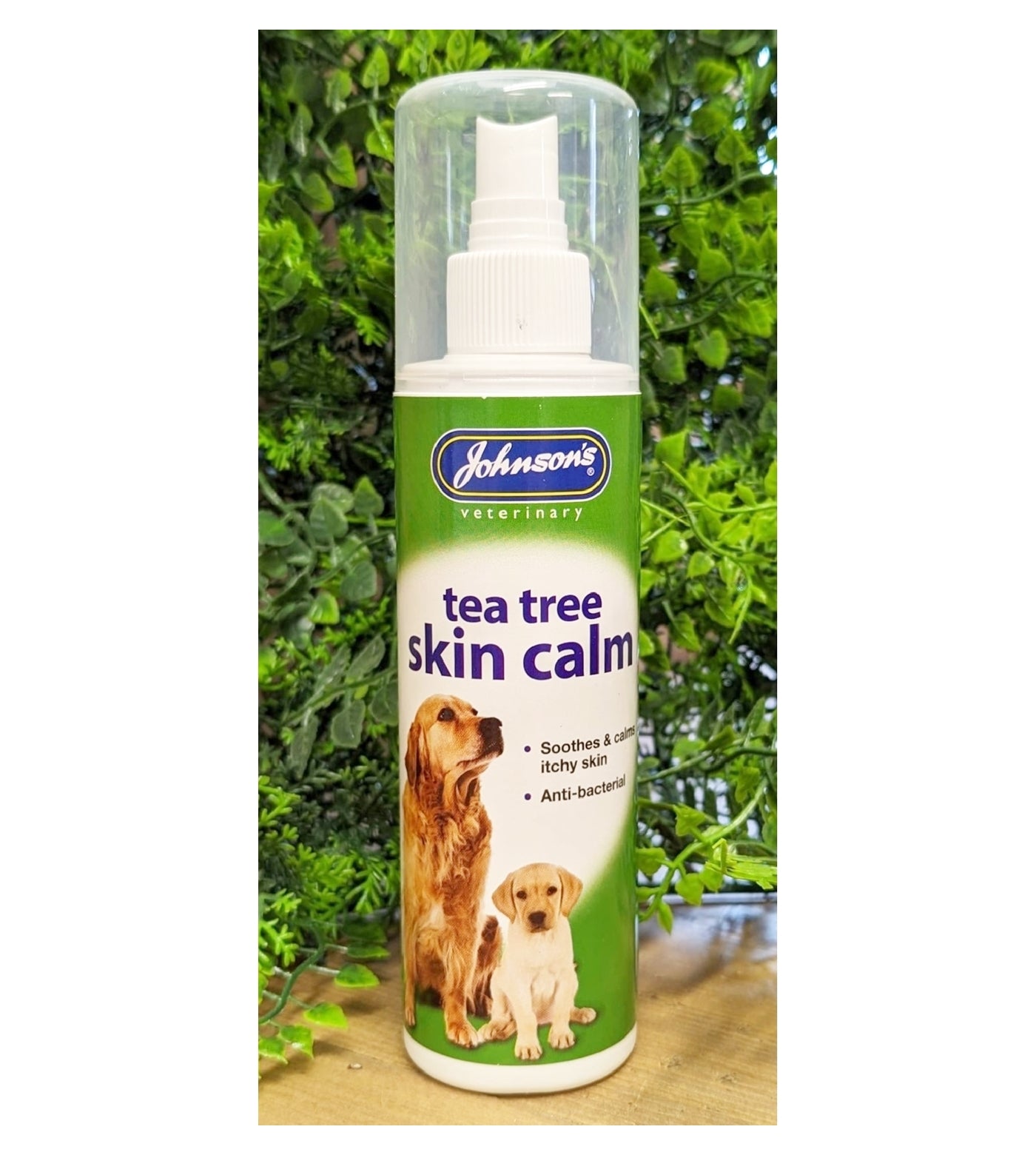 Johnson's - Tea Tree Skin Calm Spray | Dog Skin Care - Buy Online SPR Centre UK