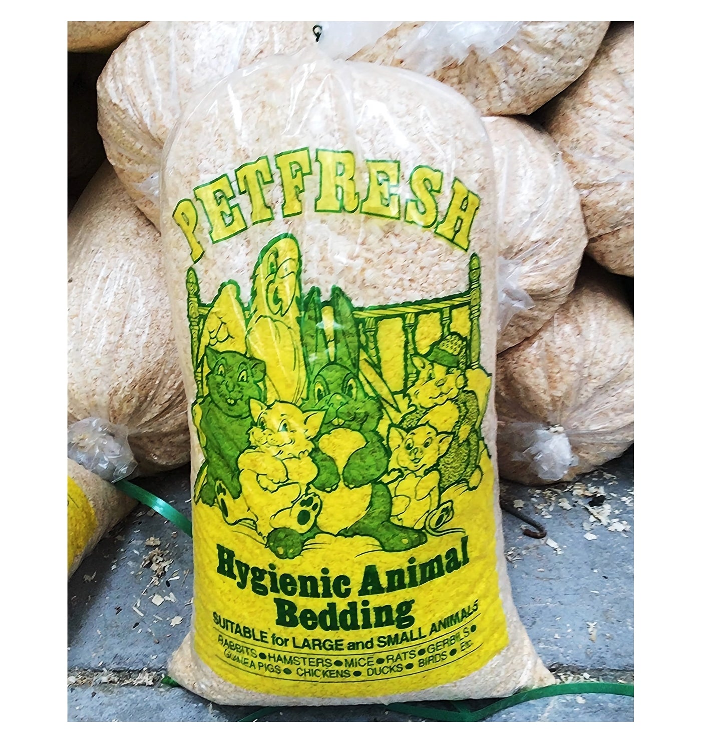 Pet Fresh - Woodshavings for Chickens, Cage Birds & Small Animals - Buy Online SPR Centre UK