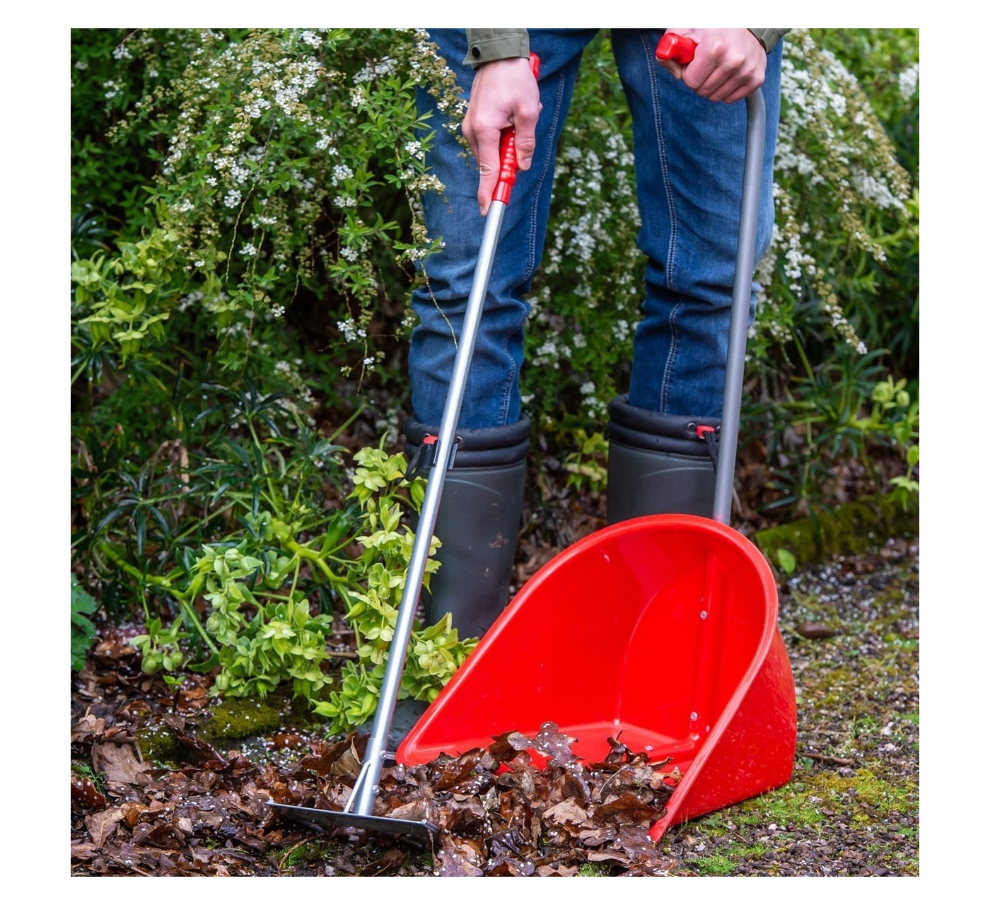 Red Gorilla Tidee Rake | Stable & Yard Essentials - Buy Online SPR Centre UK